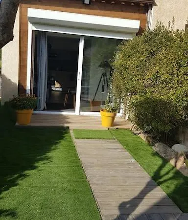 T1 Bis Climatimatise -agosta Plage- 10 Min A Pied Apartament